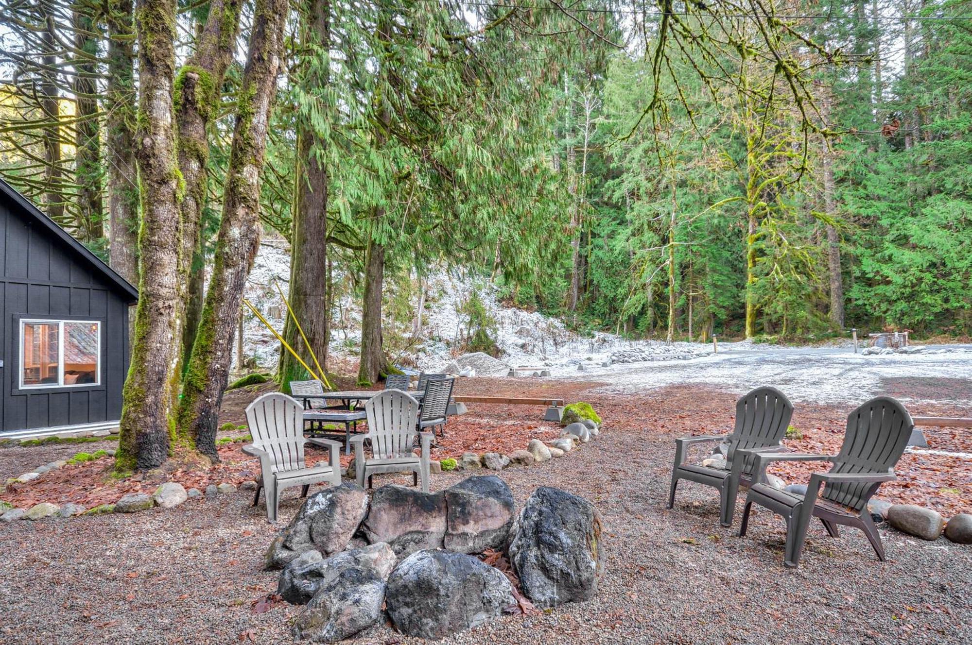 Hike, Ski And Explore Rhododendron Forest Retreat! Vila Exterior foto