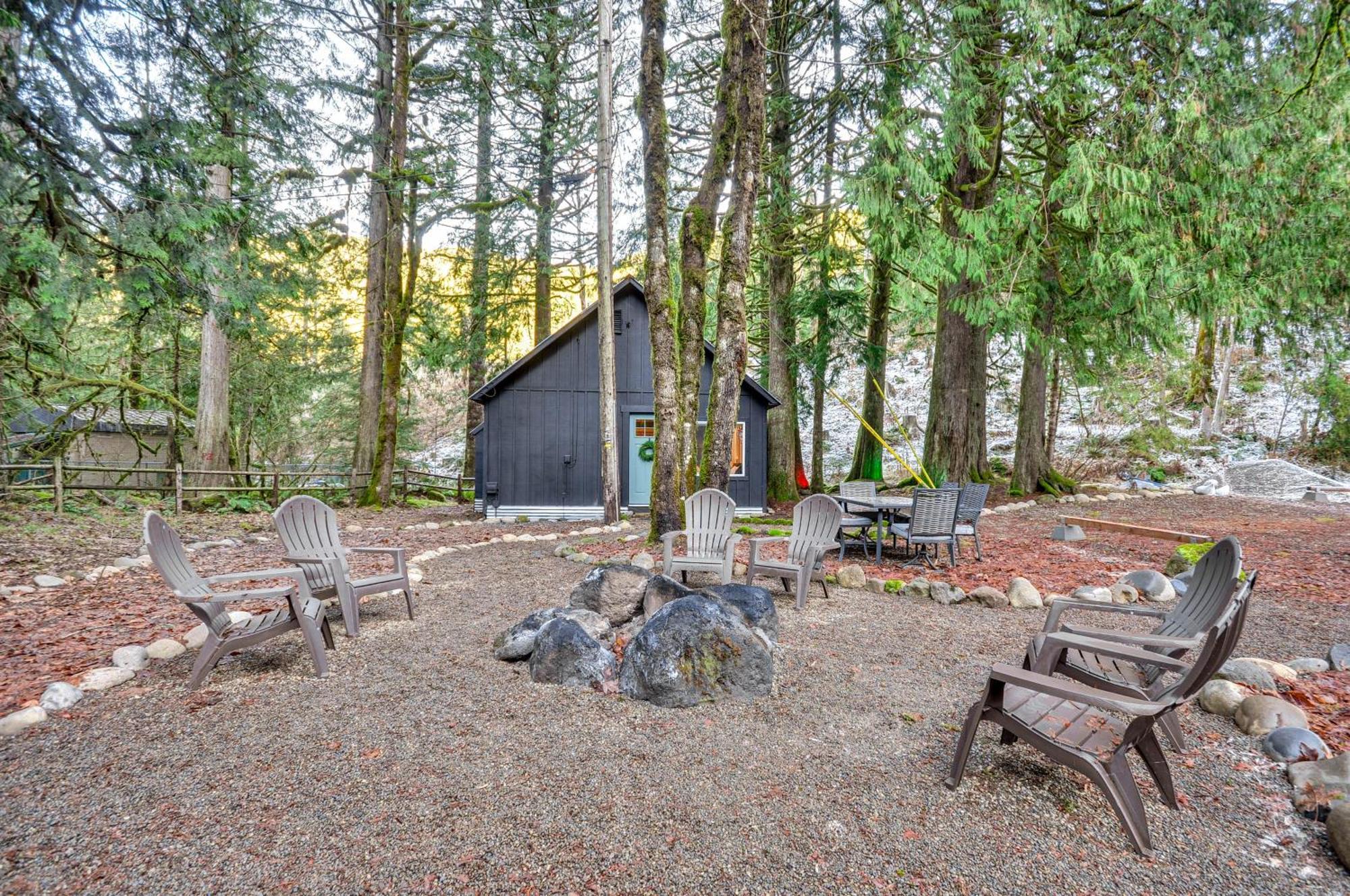 Hike, Ski And Explore Rhododendron Forest Retreat! Vila Exterior foto